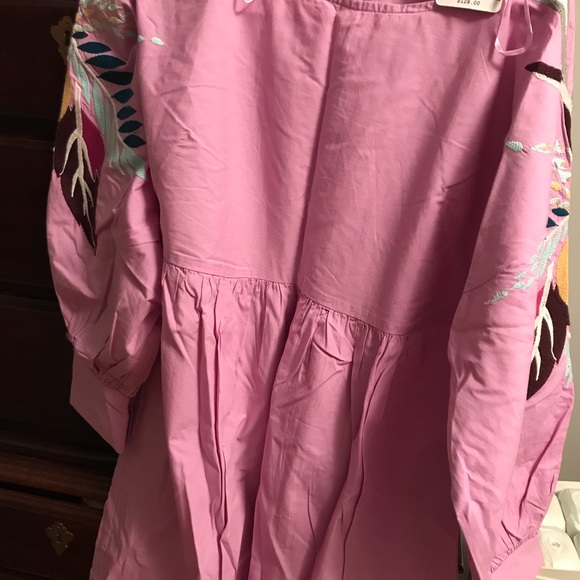 Dress - Picture 6 of 8